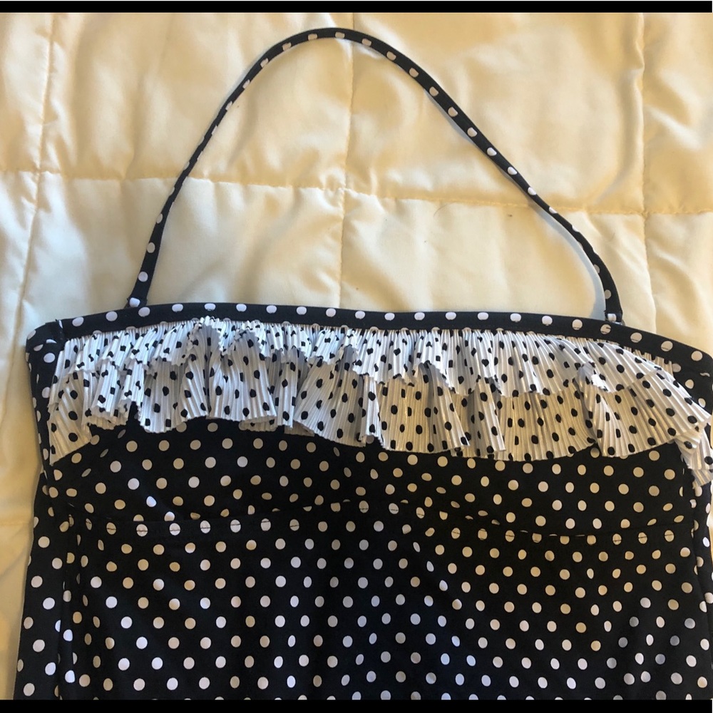 Kenneth Cole Tankini Set - Picture 6 of 7